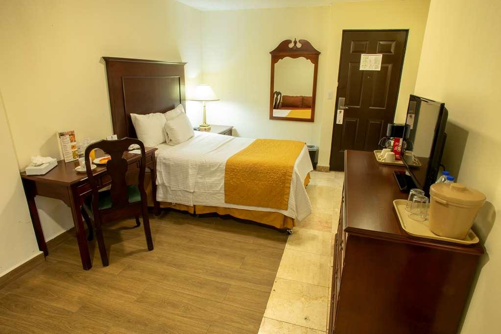Hotel Plaza Calzada Monterrey Rum bild